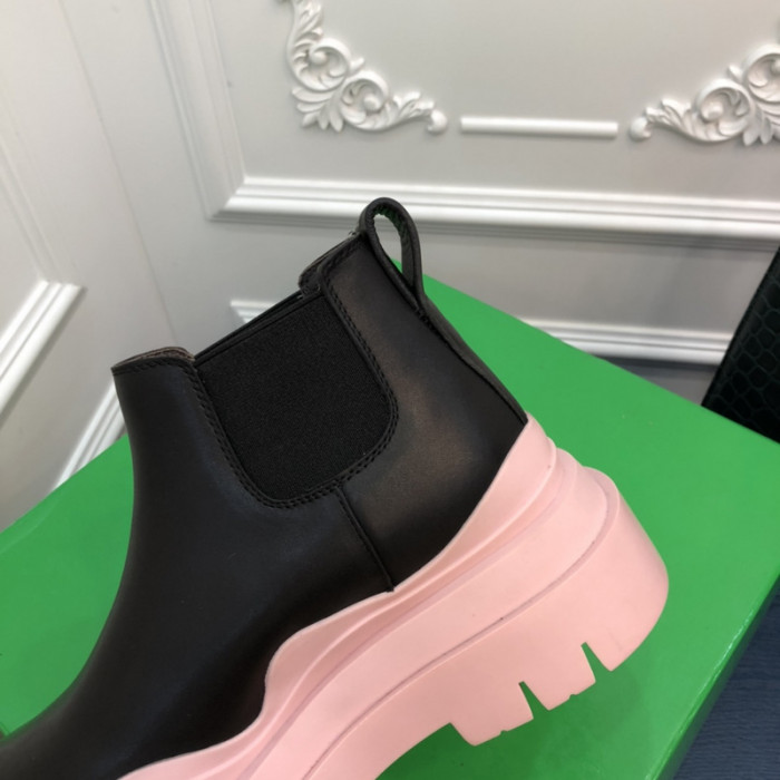BV boots 008