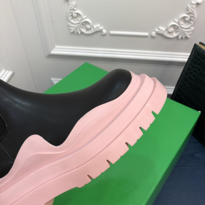 BV boots 008