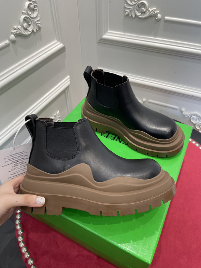 BV boots 035