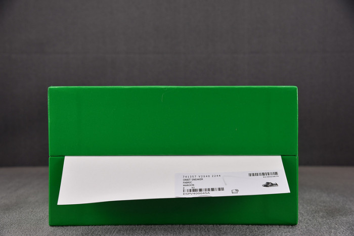 BV sneaker