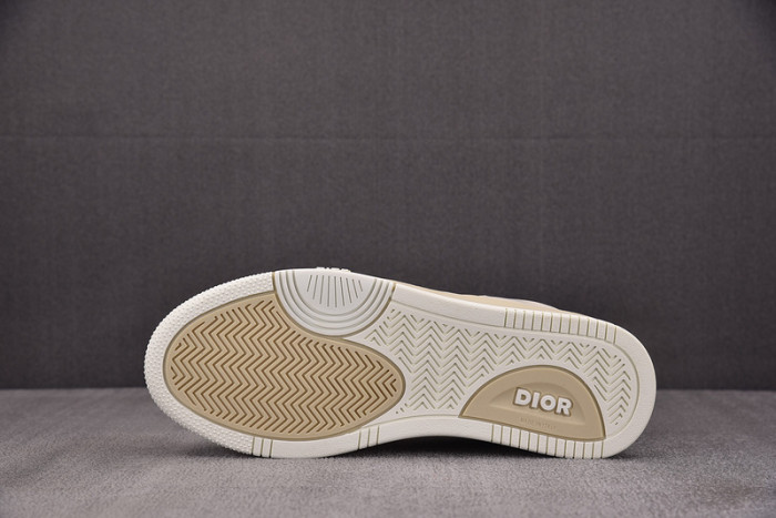 D10R B27 LOW SNEAKER