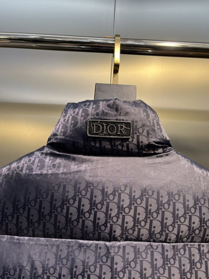d10r clothing (dark blue)