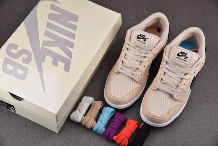 Albino & Preto x NIKE Dunk SB Low Pro QS “Pearl White” FD2627-300