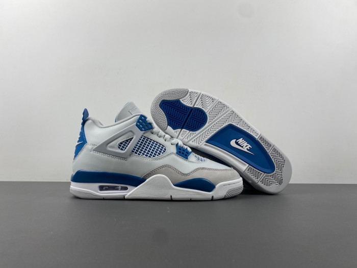 Air Jordan 4 Retro