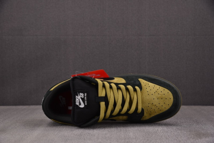 Nike SB Dunk Low Supr1m1 94 Camper Green HQ8487-300