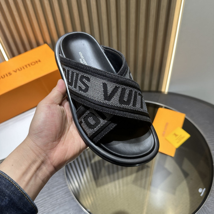 L0VT SANDAL