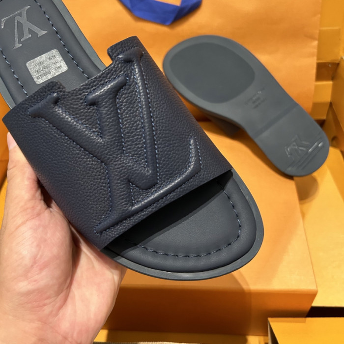 L0VT SANDAL