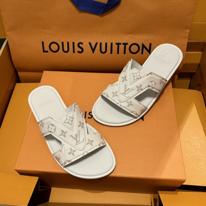 L0VT SANDAL
