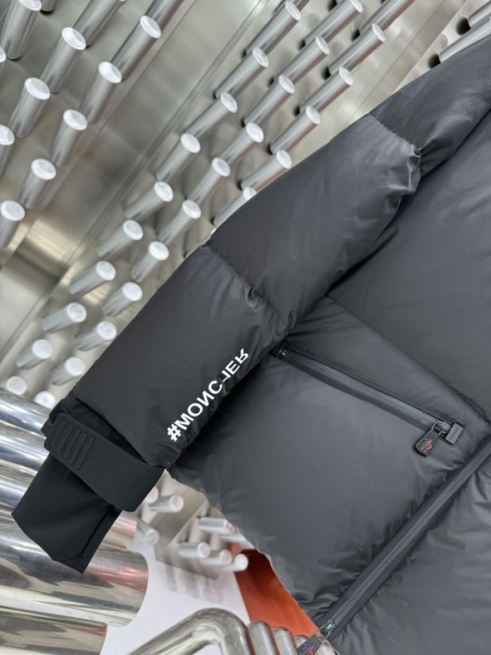 M0*C1ER DOWN JACKET