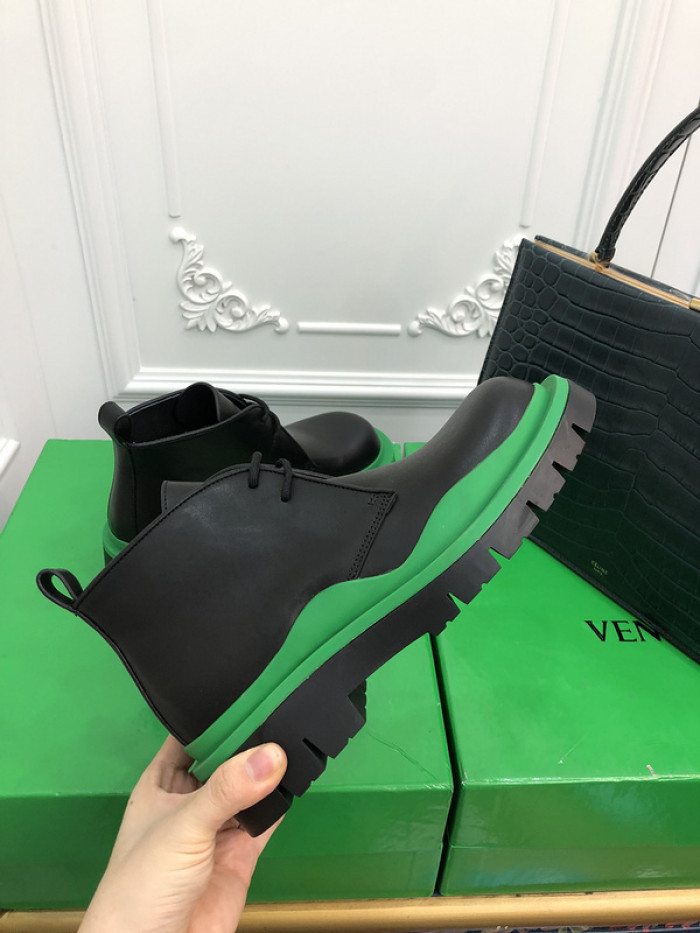 BV boots 031